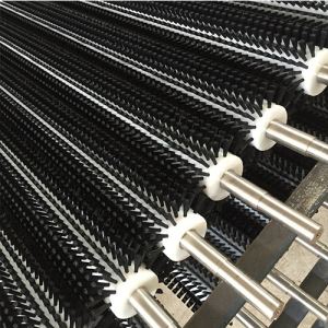 毛刷輥在汽車保養(yǎng)中的要點